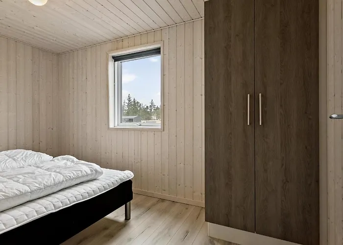 Amazing In With Sauna Jerup